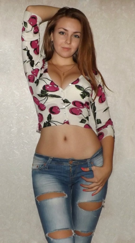 Мадина, 28